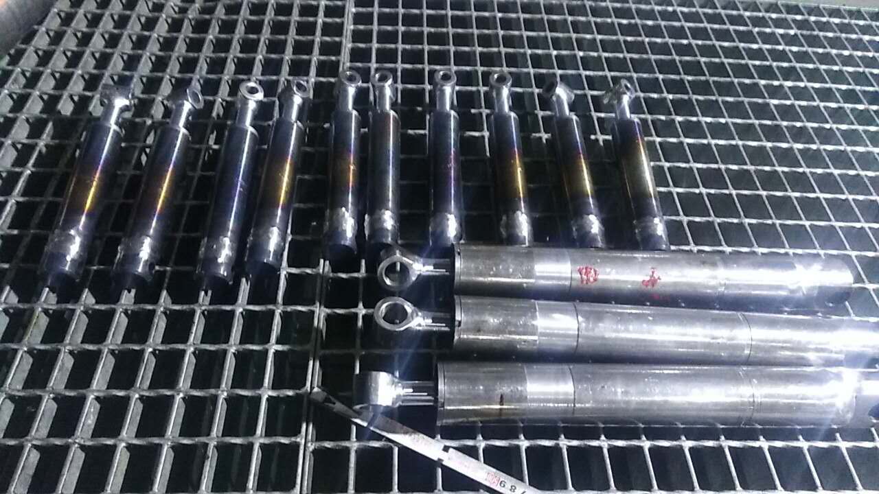 環(huán)衛車(chē)用液壓油缸